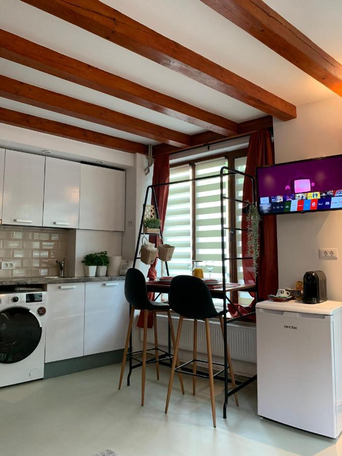 The-Point Lovely Studio In Center Of בוקרשט מראה חיצוני תמונה